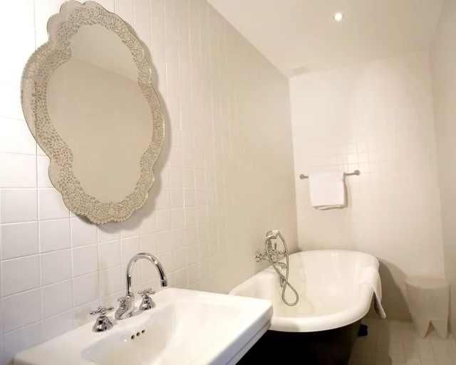 غرفة بسرير كوين، Hotel Windsor 2/2