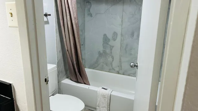 Room, 2 Double Beds, Smoking, Super 7 Inn Tupelo 5/6