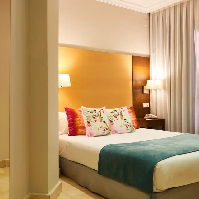 غرفة ثلاثية مع أريكة، Suites Barrio de Salamanca 2/10
