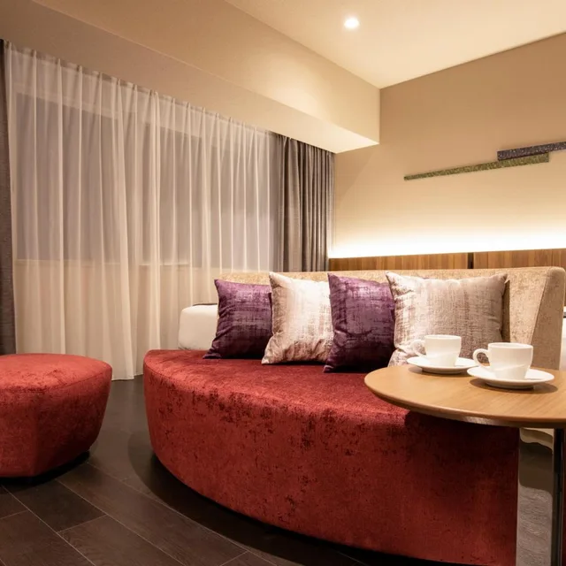 غرفة بريميير بسريرين منفصلين في طابق مرتفع، Karaksa Hotel Grande Shin-Osaka Tower 6/9