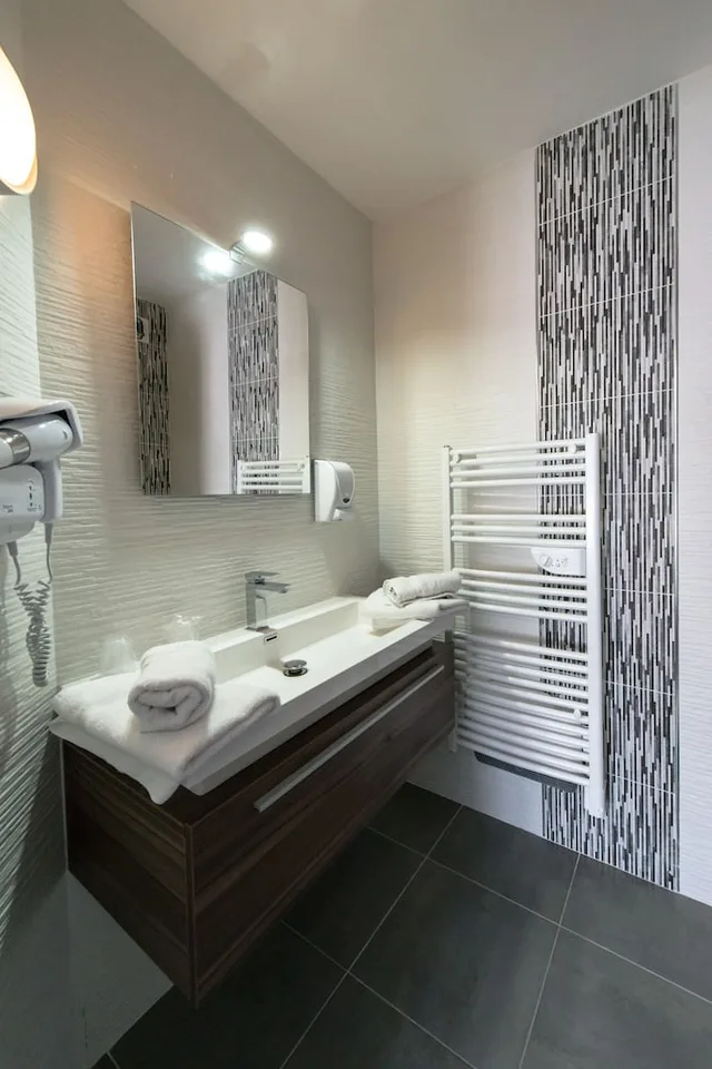 غرفة كلاسيكية بسرير فردي، Hotel Holidays and Work 5/5