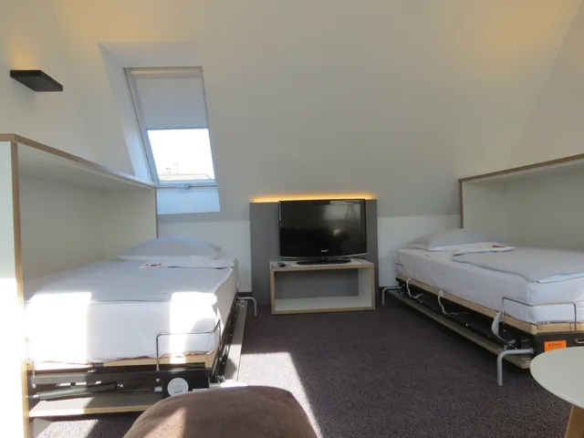 1 Bedroom, Economy, Quadruple, Queen and Twin Beds, Comfor Hotel 5/7