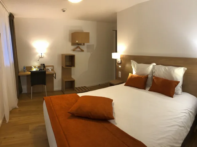 غرفة سوبيريور بسرير مزدوج، Kyriad Quimper Sud 1/10