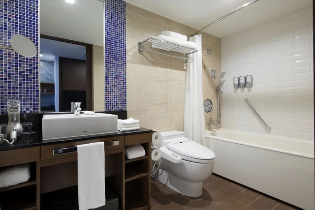 Room, 2 Double Beds, Disney or Bay View, Bay View، Sheraton Grande Tokyo Bay Hotel 7/8