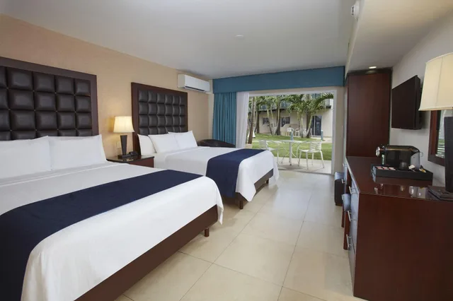 غرفة بسريرين كوين بإطلالة على الحديقة، Divi Aruba All Inclusive Resort 3/5