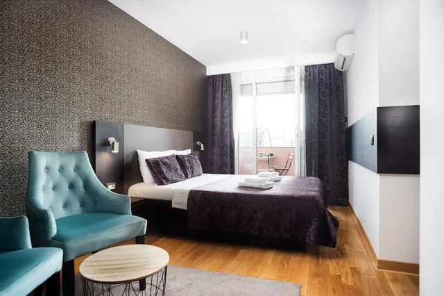 شقة تنفيذية بسريرين كوين بشرفة بـ3 غرف نوم مع أريكة، Feel Belgrade Aparthotel 2/4