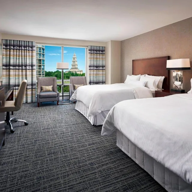 غرفة ديلوكس بسريرين مزدوجين، The Westin Alexandria Old Town 2/4