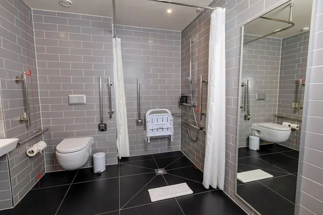 غرفة قياسية بسرير فردي لذوي الإعاقة، Holiday Inn Express Manchester Traffordcity 6/9