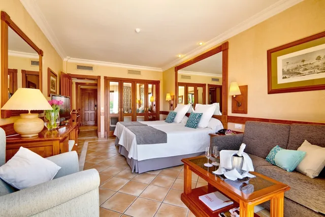 غرفة قياسية مفردة بسرير كوين، Gf Gran Costa Adeje Formerly Costa Adeje Gran Hotel 10/10