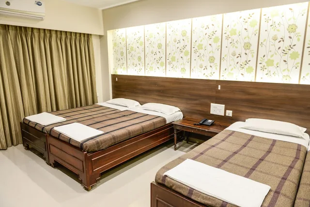 غرفة ديلوكس رباعية بسريرين مزدوجين، Hotel Campal 10/10