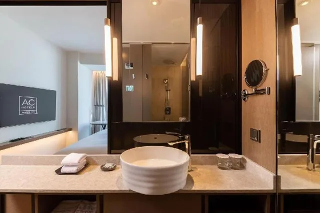غرفة بسرير كوين، AC Hotel by Marriott Seoul Gangnam 11/12