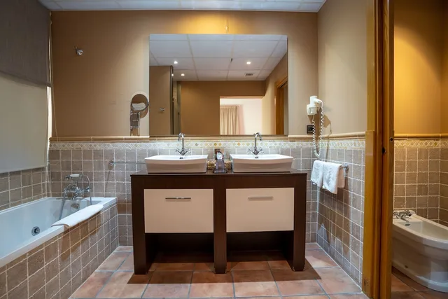 جناح حصري بسرير كينج وسرير كوين، Hotel Can Galvany 6/7