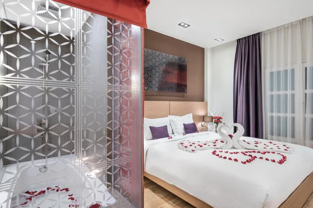 غرفة كلاسيكية بسرير كوين بإطلالة على المدينة، Mercure Hanoi La Gare Hotel 6/10