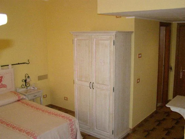Comfort, Quadruple, Le Nereidi Hotel Residence & Conference 4/4