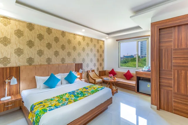 غرفة سوبيريور بسرير مزدوج بإطلالة على المدينة بحمام خاص، Inde Hotel Cyber City 1/2