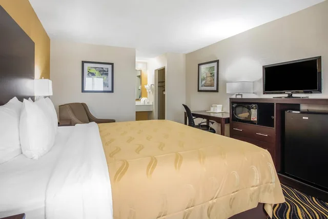غرفة أساسية بسرير كينج، Quality Inn West Fort Worth, TX 1/5