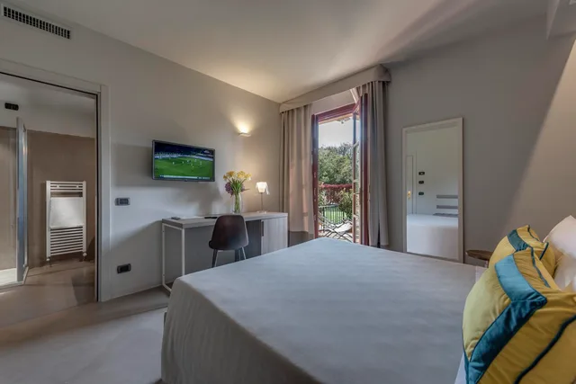 Room, Private Garden, Ground Floor، Casolare Le Terre Rosse 5/10