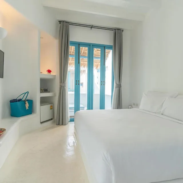 غرفة ديلوكس بسرير مزدوج بشرفة، Resort de Paskani 4/9