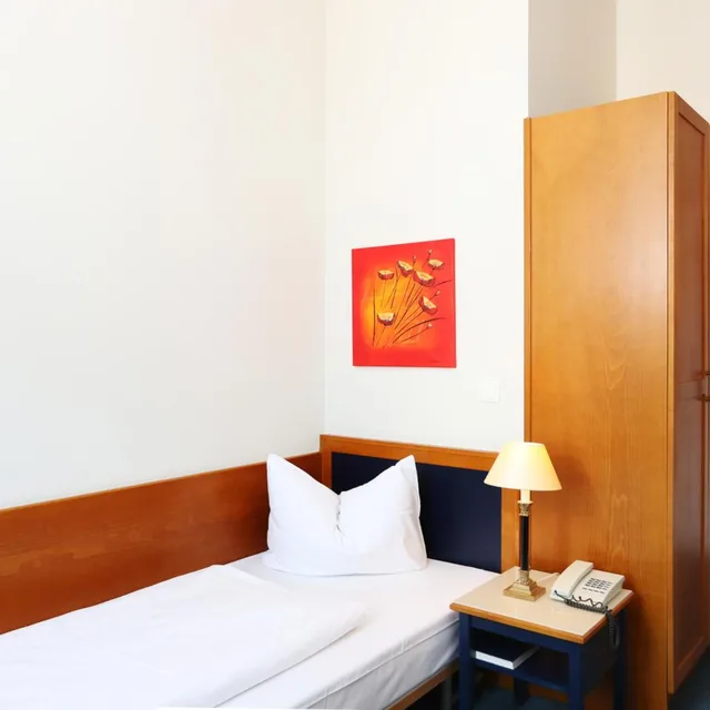 غرفة مفردة، H24 Hoteltow 2/11