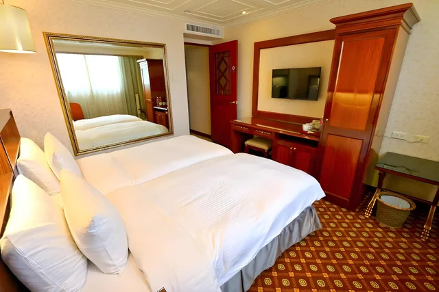 Standard, Twin Beds, Rido 3/4