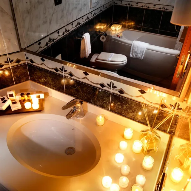 غرفة ثلاثية، Hotel Ariston 6/6