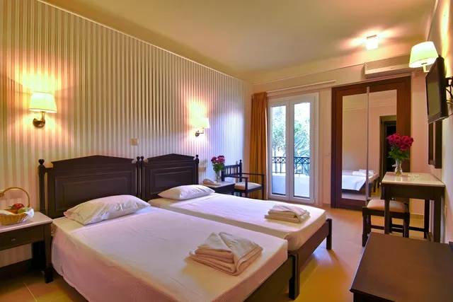 غرفة قياسية بسرير مزدوج، Fortezza Hotel 1/1