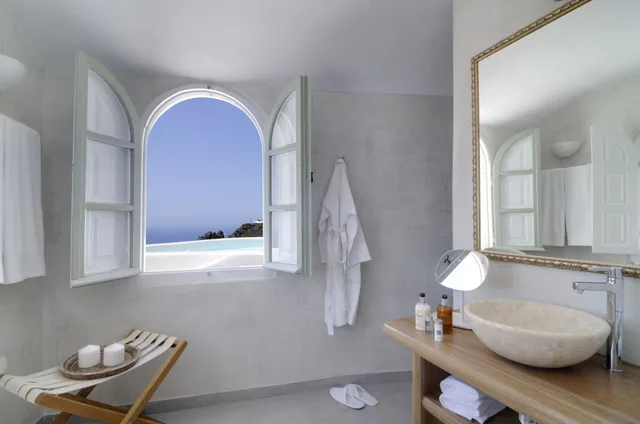 Master, Aqua, Suite, King and Queen Bed, Panoramic Caldera View, Sea View، Aqua Luxury Suites 8/10