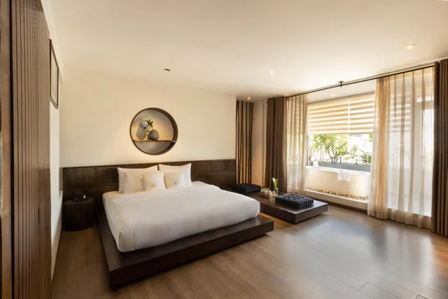 جناح سيغنتشر، Cochin Zen Hotel 2/9
