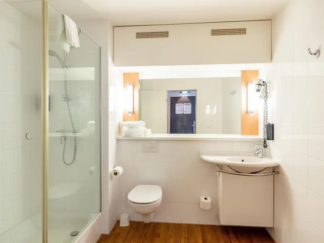 غرفة بسرير مزدوج، B&B Hotel Duisburg Hbf-Nord 10/10