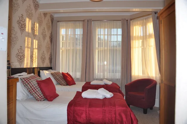 Room, Double or Twin Bed, Balcony, Hotel Peppers 1/10