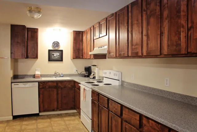 3 Bedrooms, House، Bowen Motel 5/5