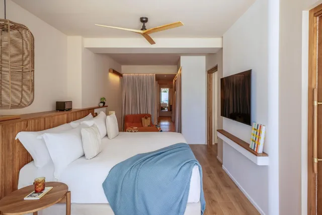 2 Bedrooms, Beyond Me, Suite, King and Queen Bed, Terrace، ME Ibiza - The Leading Hotels of The World 1/6