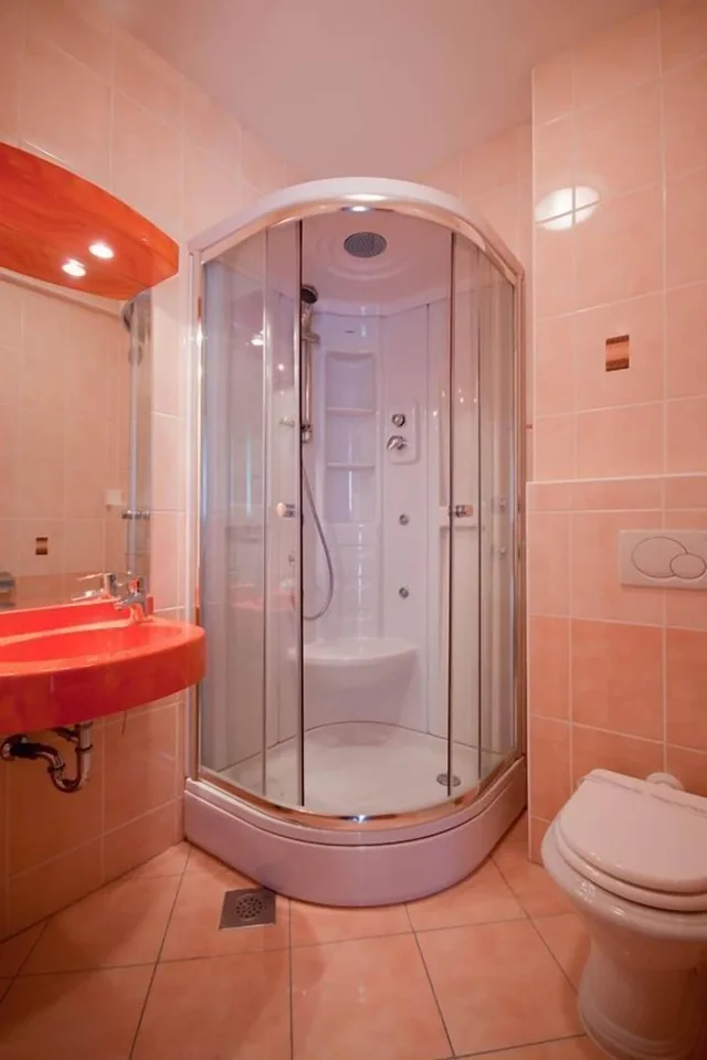 Economy, Double Bed, Hotel Miramare 9/10