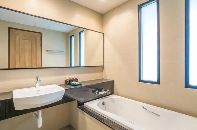 غرفة عائلية ثلاثية بسرير كينج وسرير فردي، Ananta Burin Resort 6/6