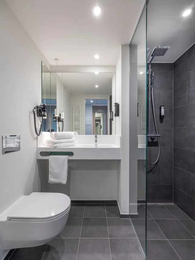 غرفة بزنس بسرير كينج، Zleep Hotel Hamburg Volkspark 3/3