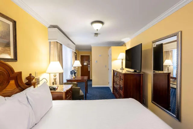 غرفة بسرير كوين يُسمح فيها بالحيوانات الأليفة، Best Western White House Inn 2/10