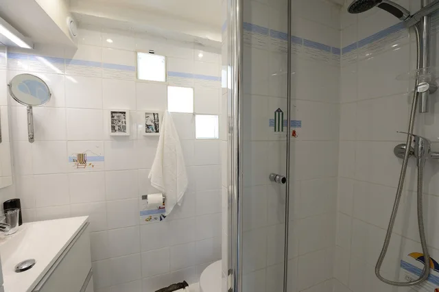 Economy, Studio, Single Bed, Sofa, Les Patios Du Marais 2/3