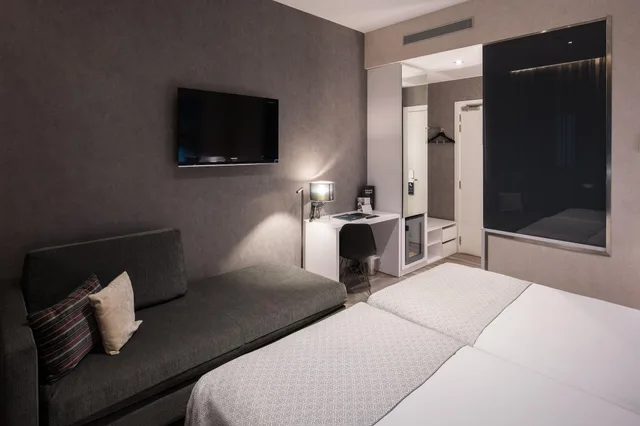 غرفة بإطلالة على المدينة مفردة بسرير مزدوج، Hotel Catalonia Gran Via Bcn 2/3