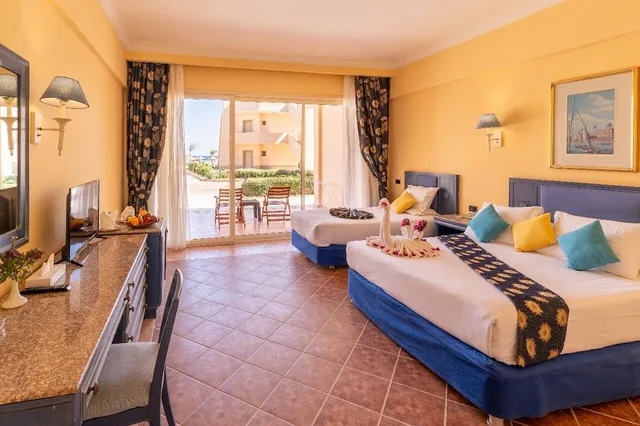 غرفة بسرير كينج بإطلالة على الجبل، Shoni Bay 2/10