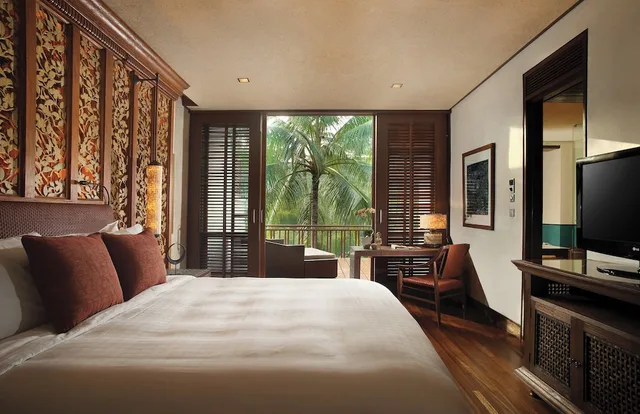 Family Suite, King Bed, Trundle Bed, Four Seasons Resort Bali at Sayan 1/5