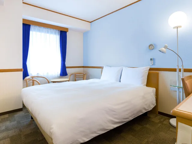 غرفة بسرير مزدوج للمدخنين، Toyoko Inn Kokura-eki Shinkansen-guchi 1/1