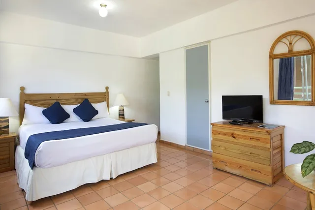 Standard, 2 Queen Beds, Whalabocachica 1/3