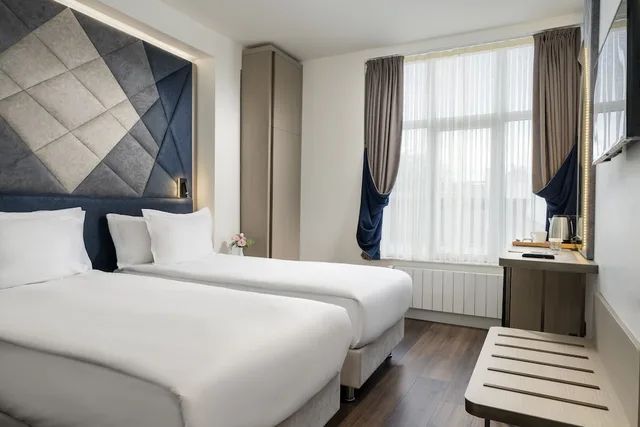 غرفة مفردة بسرير كوين، Adamar Hotel Special Category 1/10