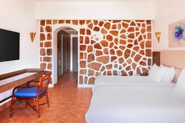 غرفة ديلوكس بسرير كينج بإطلالة على المسبح، Pickalbatros Portofino Villaggio Resort 2/4