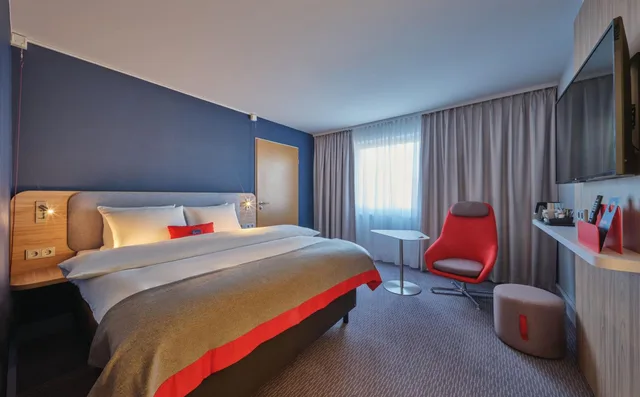 Standard, King Bed, Queen Bed, Accessible, Holiday Inn Express Dusseldorf - City North 1/4