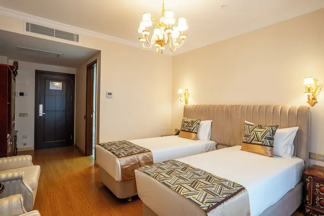 Standard Twin room Back View، Panorama Lisi Grand Hotel 2/6