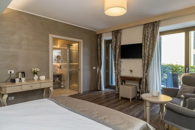 1 Bedroom, Exclusive, Suite, Double Bed, Lake Side, Terrace، Boutique Hotel Brenzone 3/6
