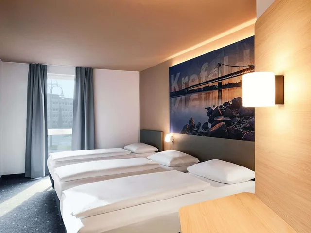 غرفة ثلاثية بثلاثة أسرّة، B&B Hotel Krefeld 3/9