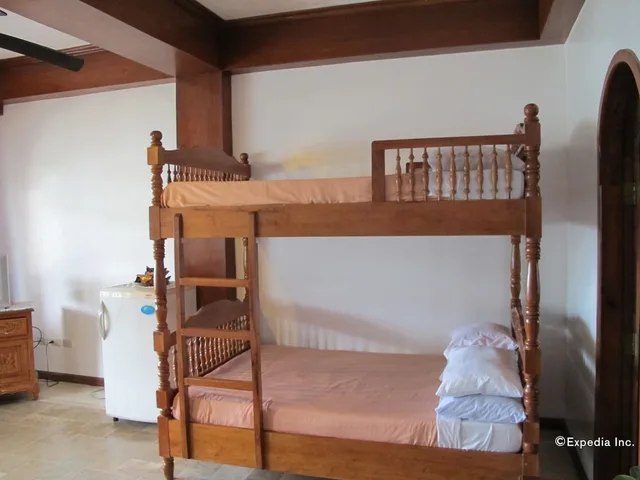 جناح عائلي تنفيذي بسريرين مزدوجين وسرير بطابقين، Blue Crystal Beach Resort 3/4