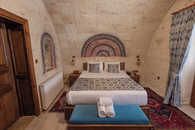 Classic, Queen Bed, Grand Cappadocia Hotel 2/6